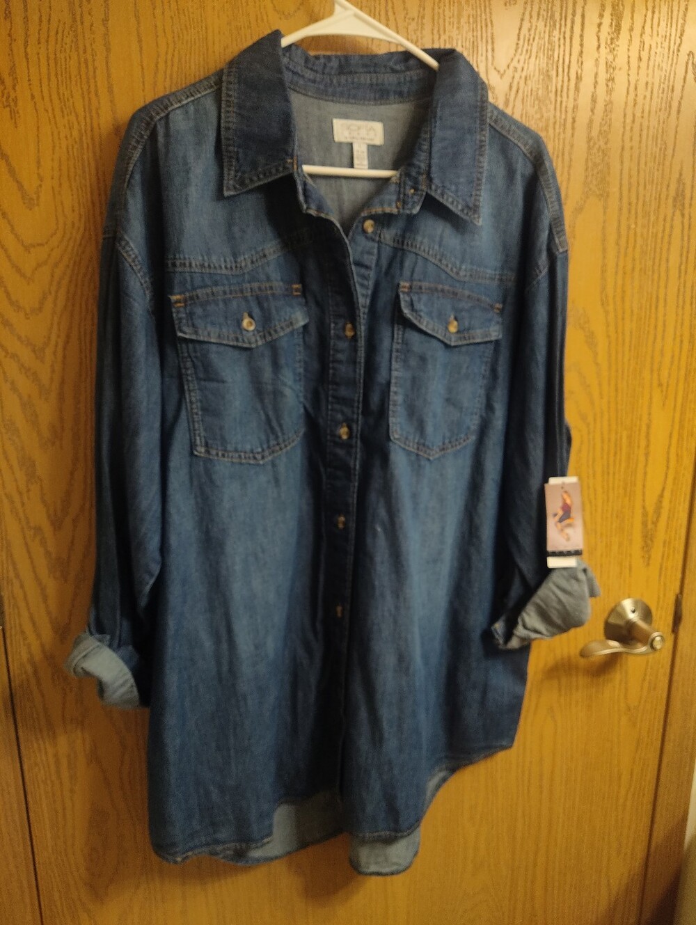 SOFÍA Jeans by Sofía Vergara Light Blue Denim Button-Up